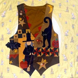 Vintage Halloween Vest 🎃🌙✨
